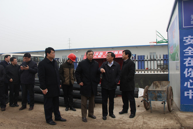 焦作市政府副市长乔学达莅临大学科技园调研