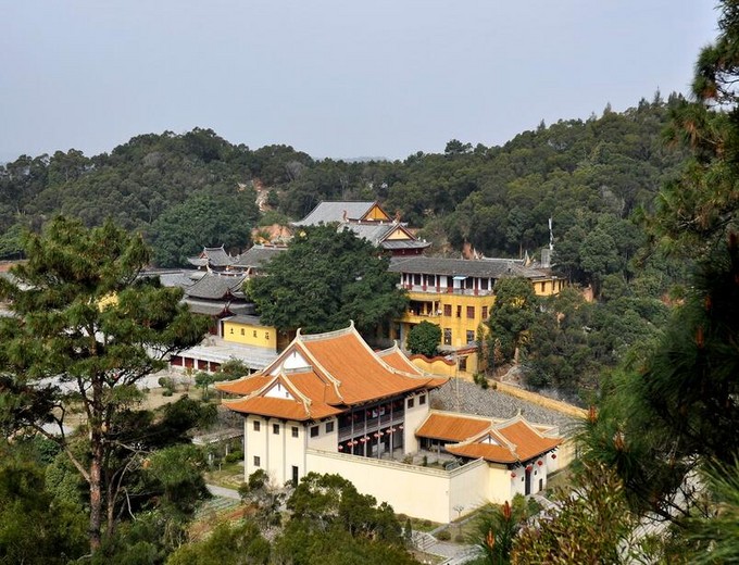 福建省长乐龙泉寺